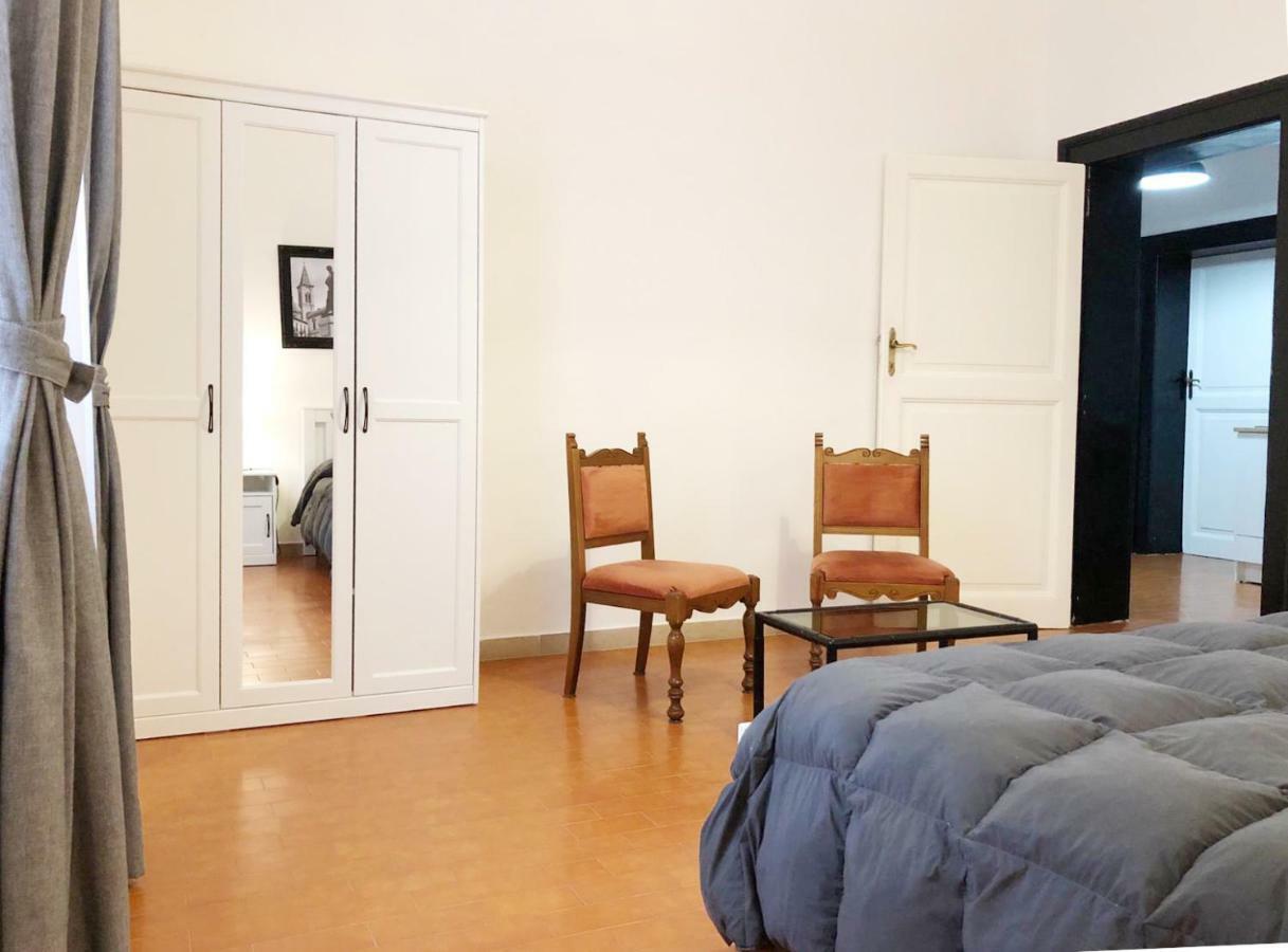 Relax Apartment Sulmona Bagian luar foto